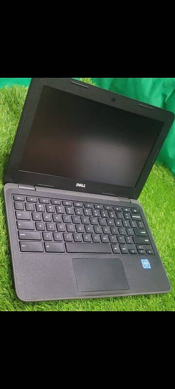 Dell 3180 Chromebook 3