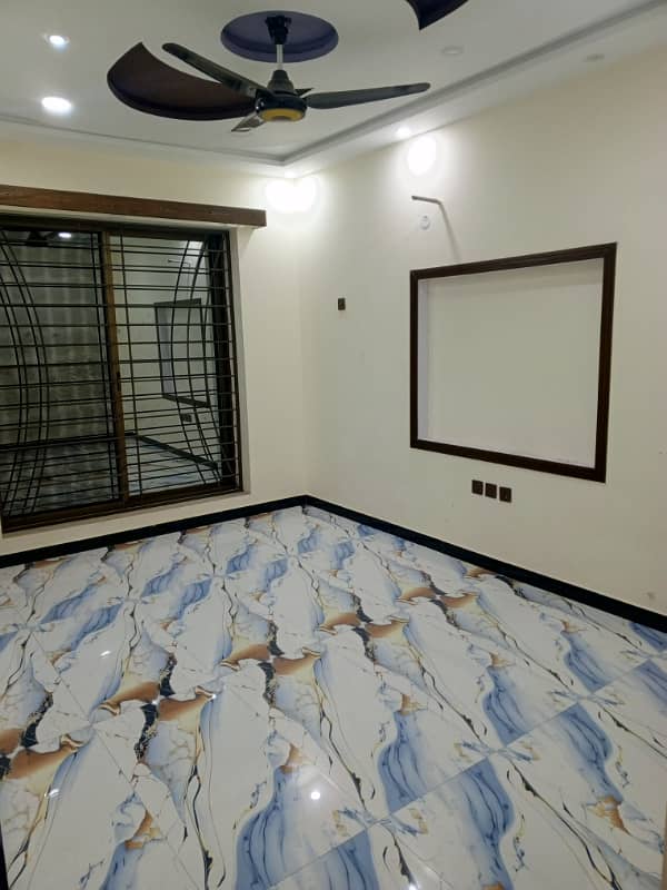 30x60 Upper Portion for rent in G-16 Islamabad 2