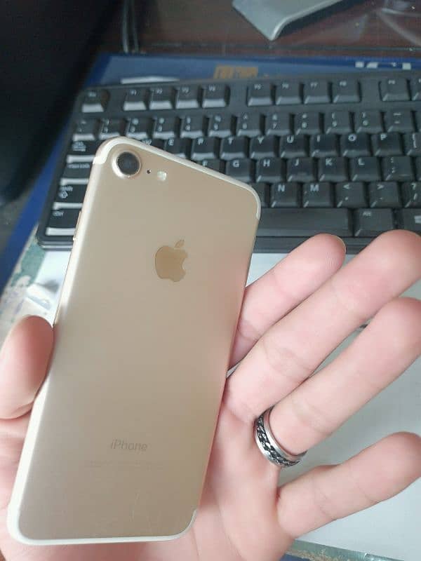 iphone 7 best condition 10/9 2