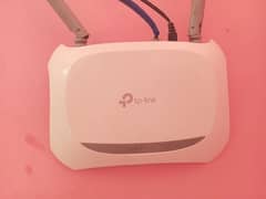 TP-LINK router 2 month used brand new condition