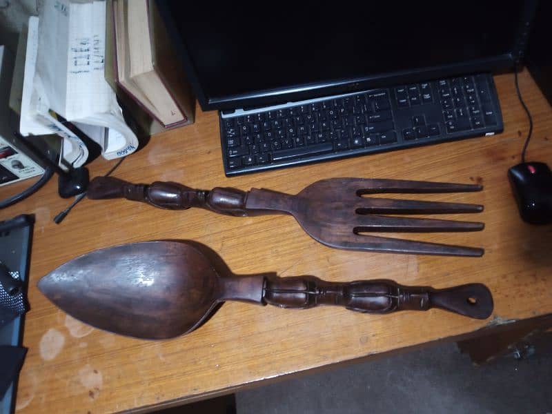 Retro wall hanging wooden spoon and fork 0