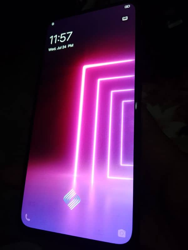 Vivo V15 Pro 6/128GB 4