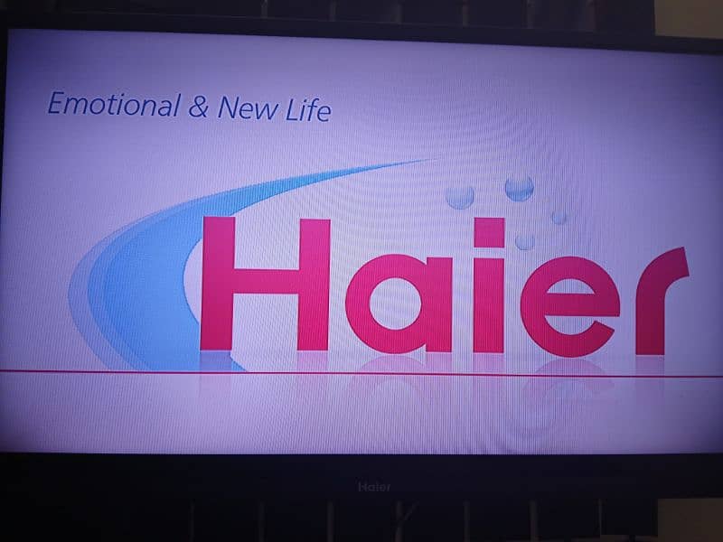 Haier 32" LED 0