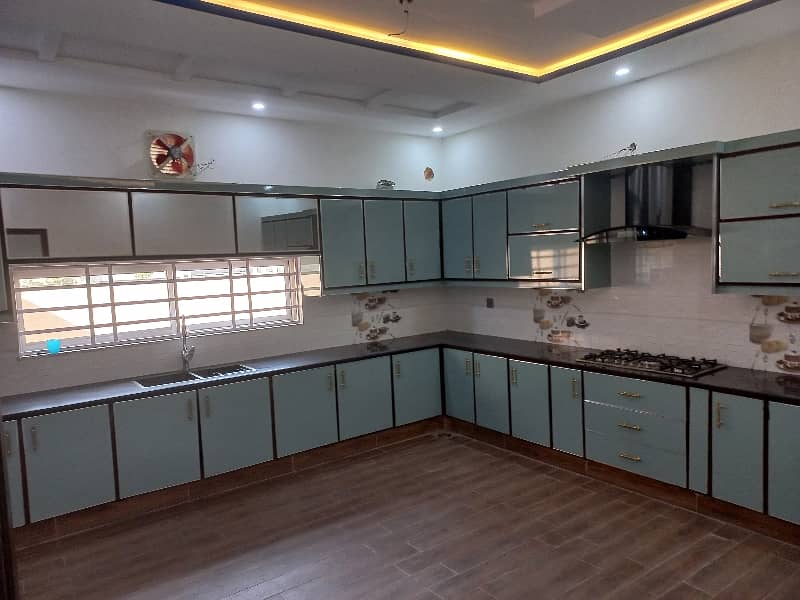 One Kanal Ultra Modern House For Sale At Investor Price 21