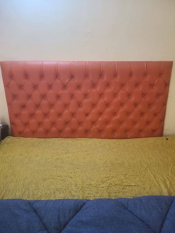 BED WITH MATCHING SOFA SET 3 2 1 2