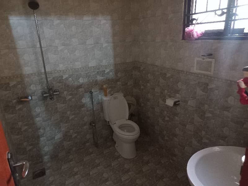 10 Marla Tile Flooring House For Sale At Investor Price 1