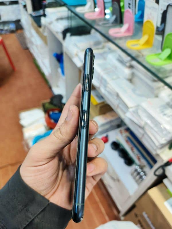 Iphone 11 Pro Max 6