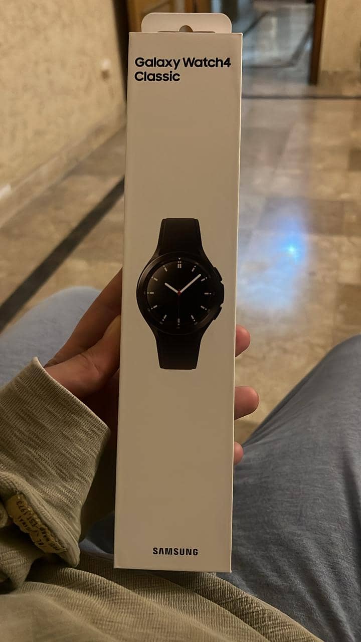 Brand new Galaxy Watch 4 classic 0