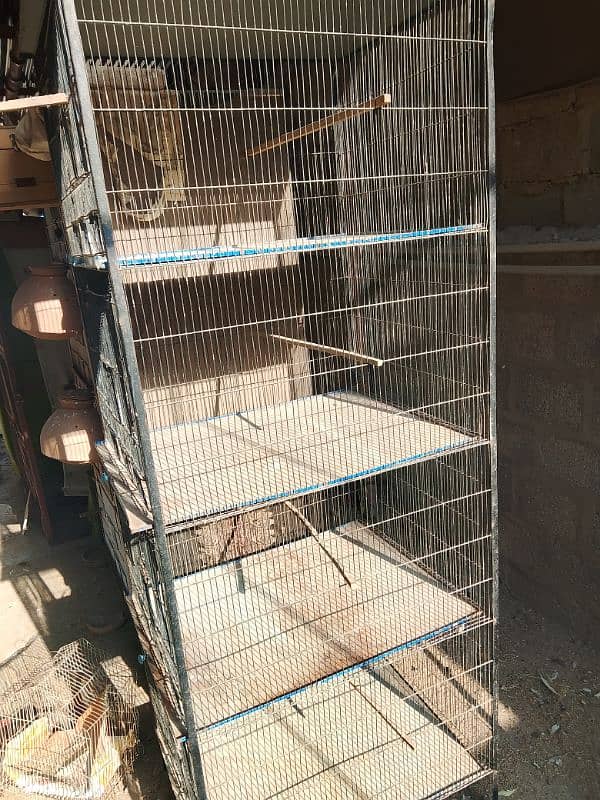 4 portion cage almost new condition in fair price 1