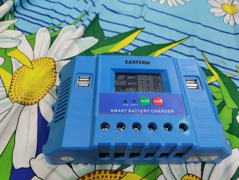 PWM Solar Charge controller 60 Amp Inverter 1