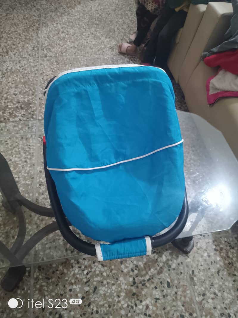 Baby carry cot 03125700999 2