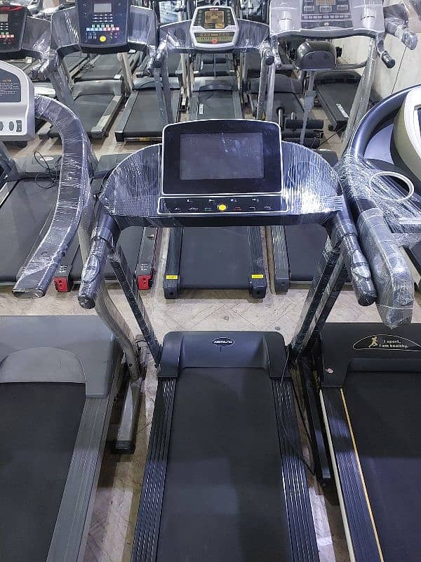 Treadmill / Running Machine / Elleptical  / Spinning bike / Gym cycle 14