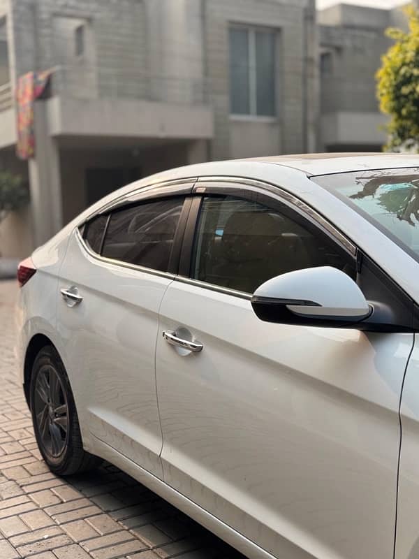 Hyundai Elantra 2022 2