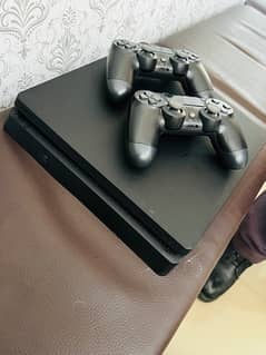 play station 4