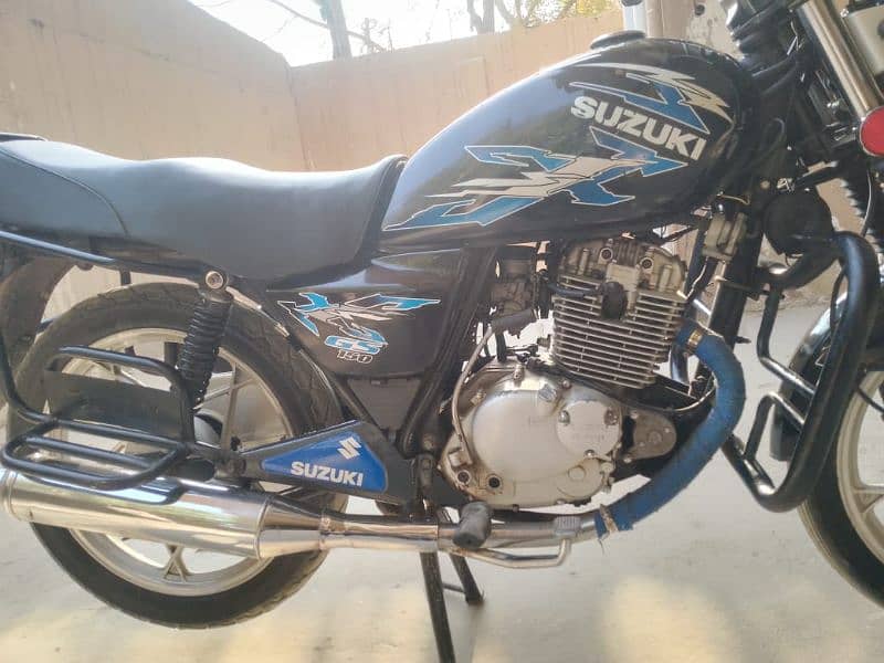 Suzuki Gs-150 3