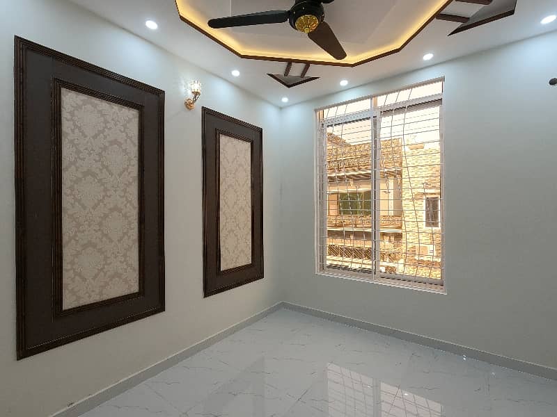 Prime Location 5 Marla House In Beautiful Location Of Al Rehman Garden Phase 2 In Lahore 21