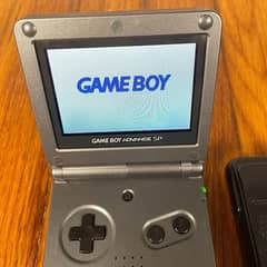 Nintendo Game Boy Advance SP