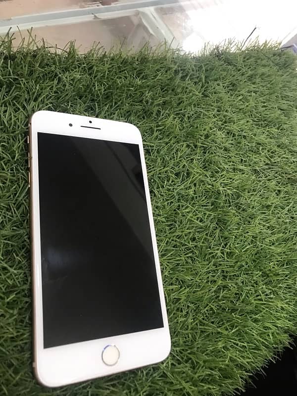 I phone 8plus 64 gb pta approved 3