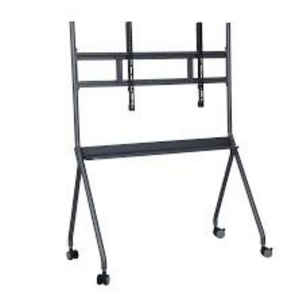 Maverik interactive flat panel trolley 1