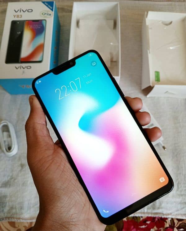 vivo y83, complte BoX, brand new 2