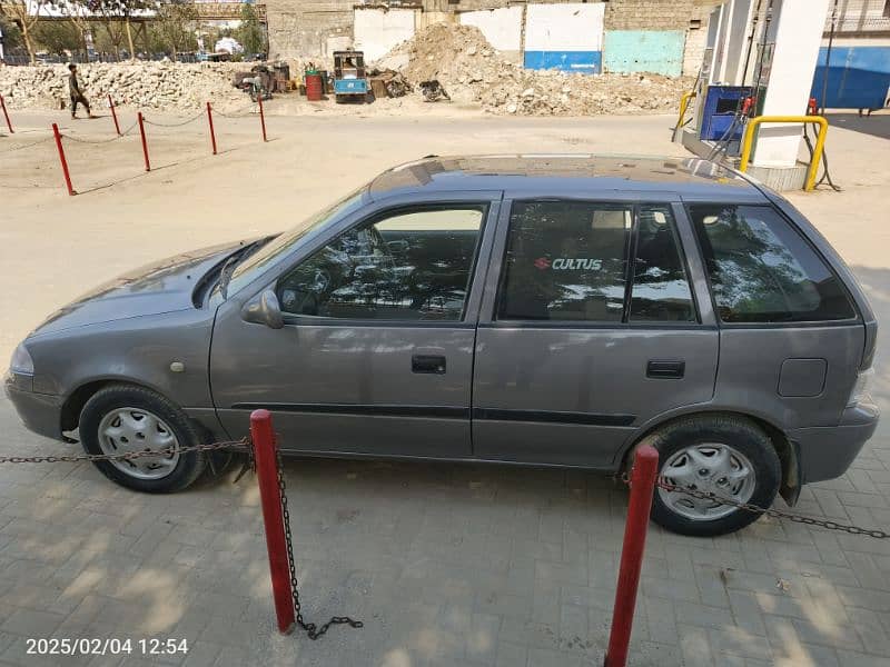 Suzuki Cultus VXR 2015 10