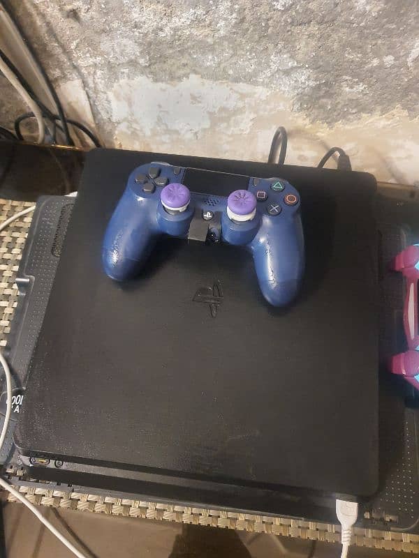 ps4 used 500 gb 10 9 condition with box 3