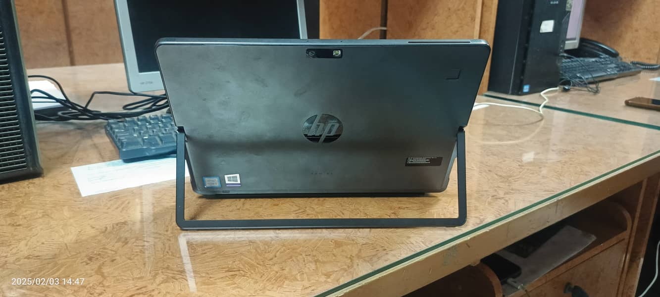 HP X2 PRO I5 7TH GEN 5