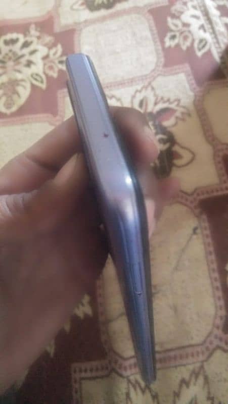 Infinix samrt6 very very good condition me. . 7