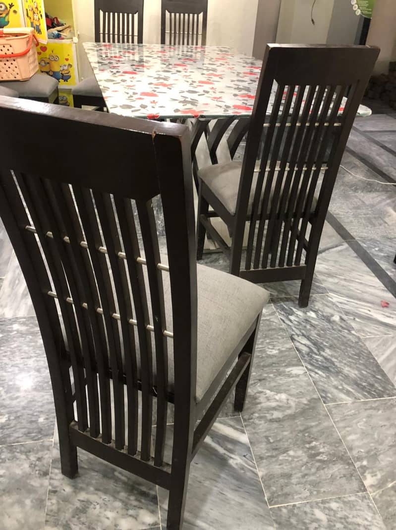 Dining Table with 6 chairs 4