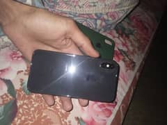 iPhone Xs 256gb location landhi 1