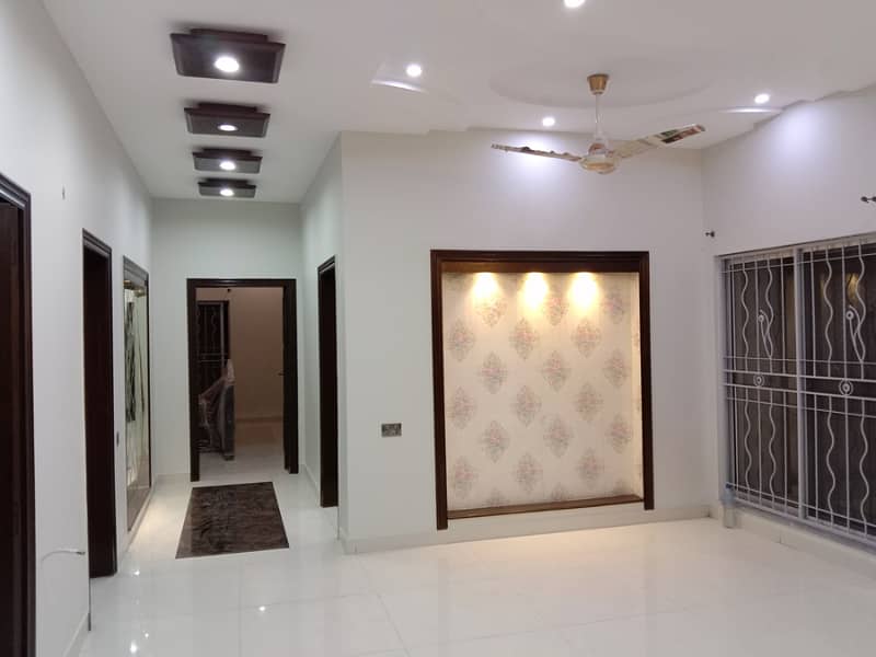 1 Kanal Full Basement Super Out House Prime Hot For Sale dha Phase4 9