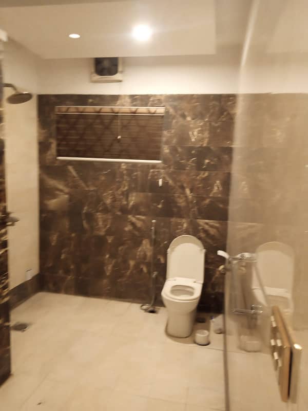 1 Kanal Full Basement Super Out House Prime Hot For Sale dha Phase4 14