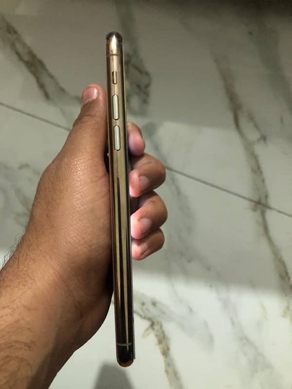 iPhone 11 promax dual physical pta approved with box fof sale 3