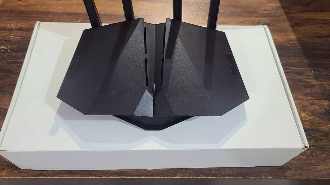 ASUS RT-AX82U V2 AX5400 Dual-Band WiFi 6 Gaming Router (Box Pack) 9