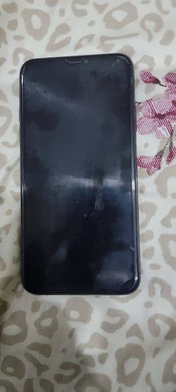 Sale I phone 11 pro max 1