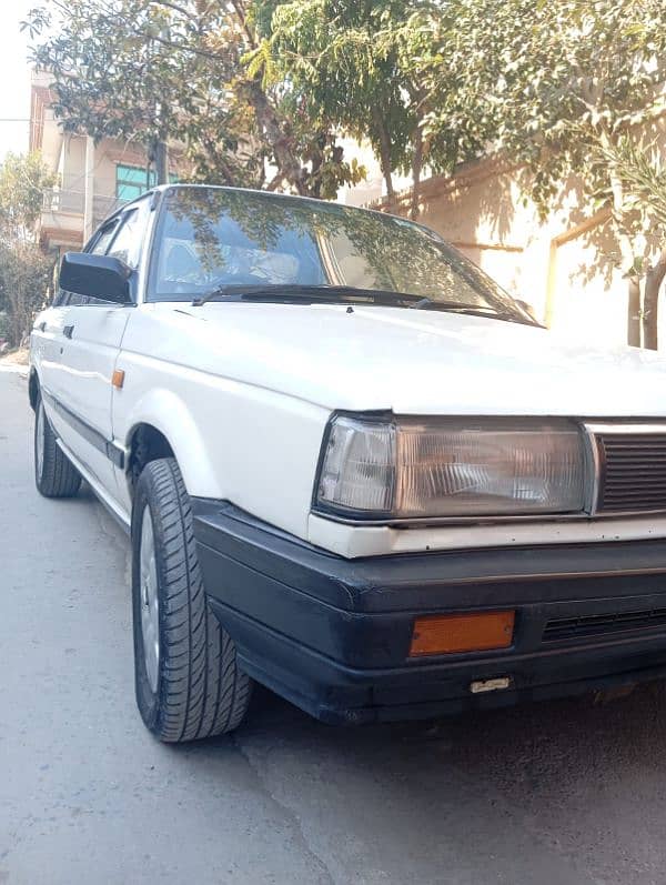 Nissan Sunny 1987 10