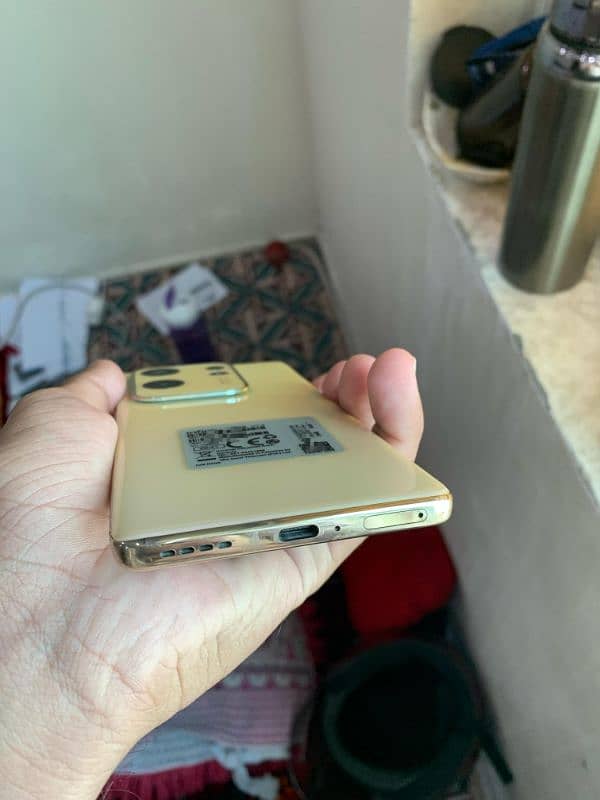 INFINIX ZERO 30 FOR SALE 3