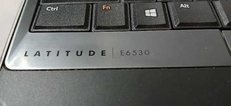Dell Latitude E6530 I5 3rd gen 4/128ssd / 10/10 0