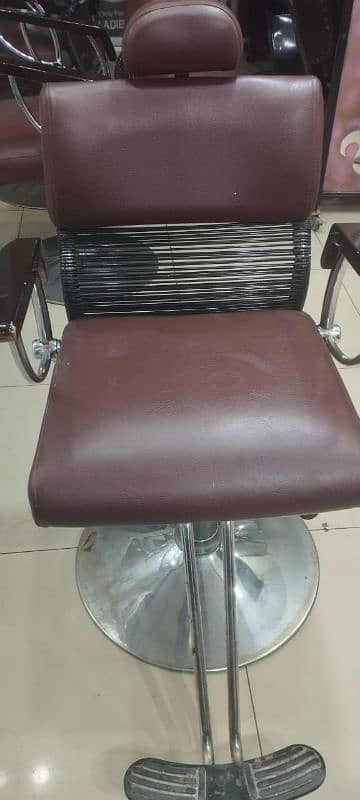 salon chairs and trolley  for sale 2