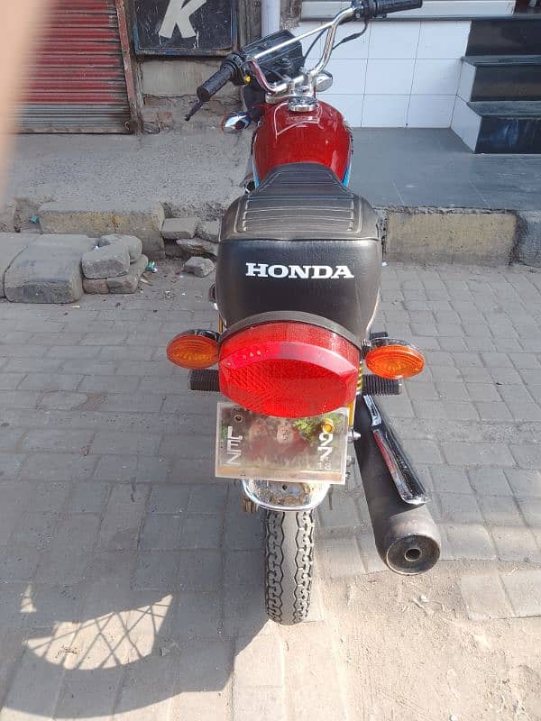 Honda 125 8