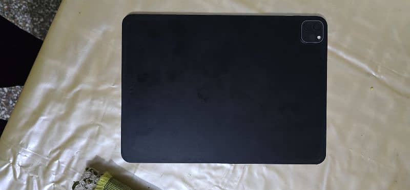 apple ipad pro m2 256GB 3