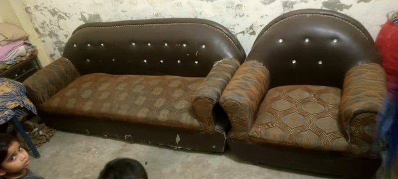 Sofa set 0