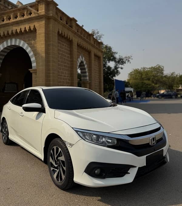 Honda Civic Oriel 2017 1