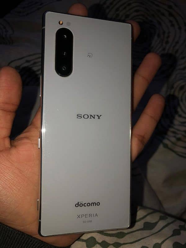 Sony Xperia 5 5