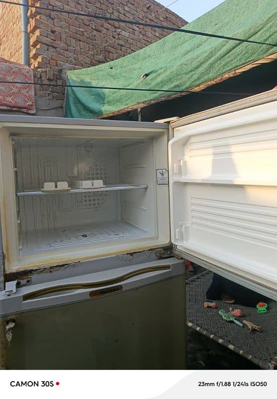 refrigerator for sale 2