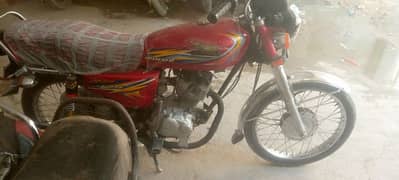 125 2022 super power bike mashllah sa ache hai one kick start h