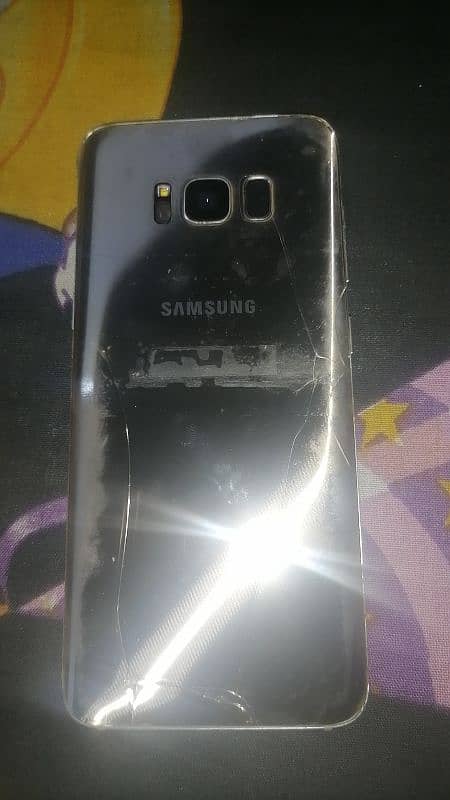 Samsung Galaxy S8 4