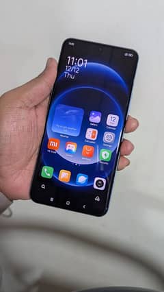 Xiaomi 14 Pro and 14 Ultra