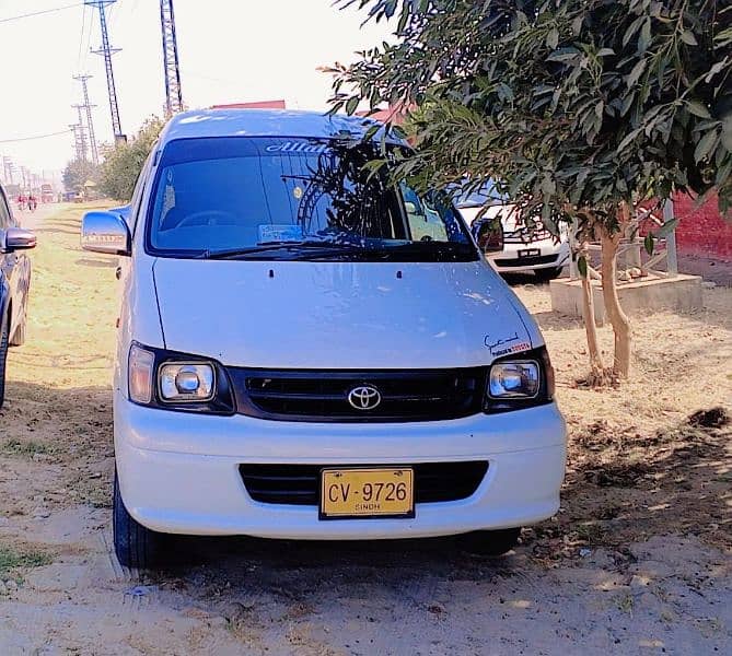 Toyota Noah 2004 5