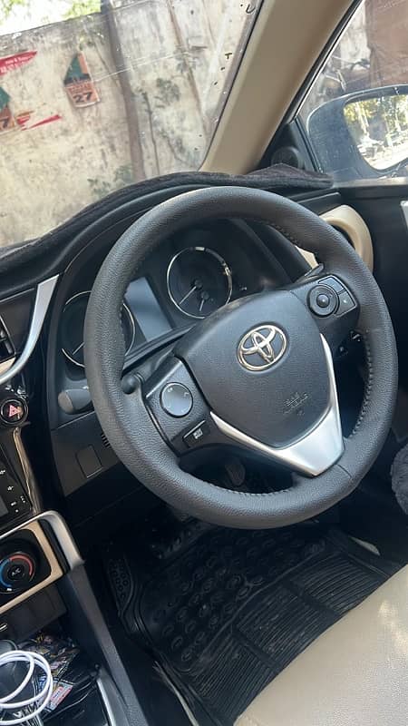 Toyota Corolla Altis 2019 4